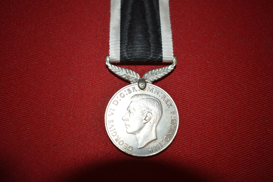 WW2 NEW ZEALAND SERVICE MEDAL-SOLD